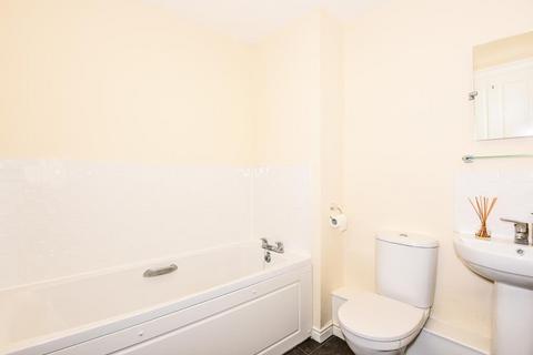 2 bedroom apartment to rent, Desborough Crescent,  East Oxford,  OX4