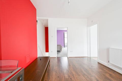 1 bedroom flat to rent, Hartington Road, St James Street, Walthamstow, London, E17