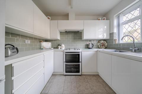 undefined, Nightingale Close, Hampshire PO9