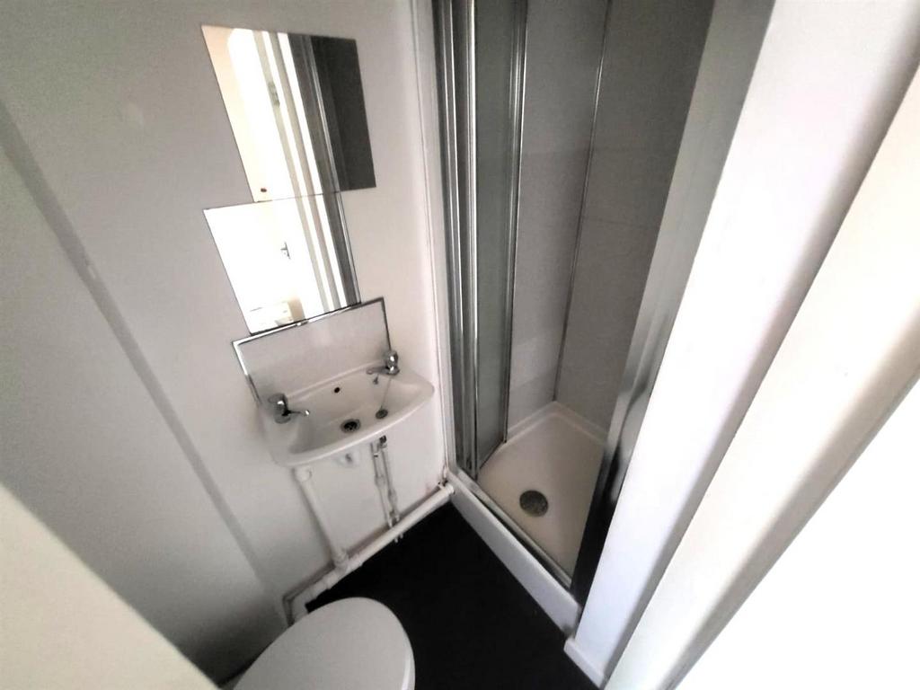Shower Room with w.c
