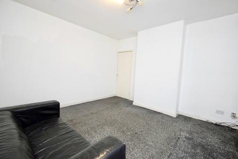 2 bedroom flat to rent, First Floor Flat, Healey Street, Wigston, Leicestershire