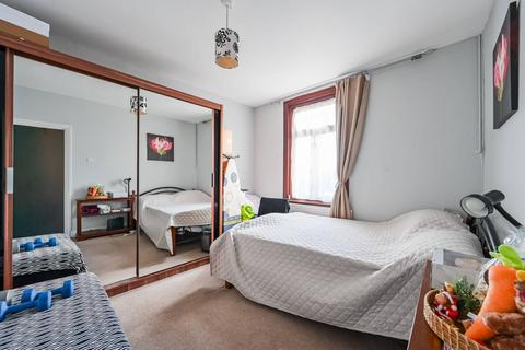 undefined, Forest View Road, Manor Park, London, E12