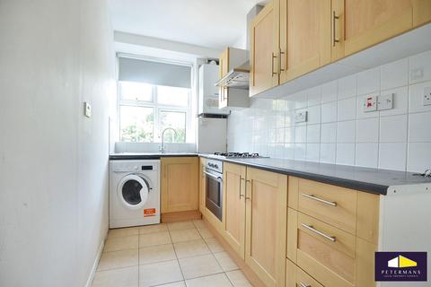 2 bedroom apartment to rent, Rutland Court, Denmark Hill, SE5