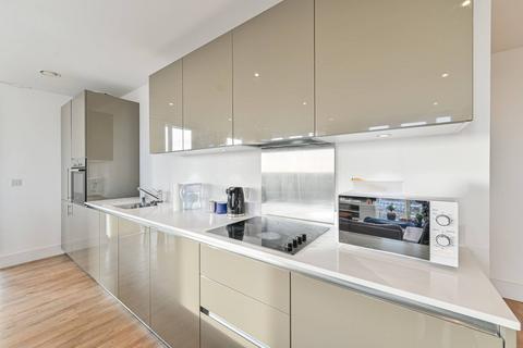 3 bedroom flat for sale, Compton House, Woolwich Riverside, London, SE18