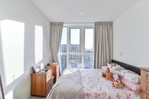3 bedroom flat for sale, Compton House, Woolwich Riverside, London, SE18