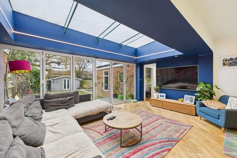 5 bedroom semi-detached house for sale, Douglas Avenue, Worthing, BN11