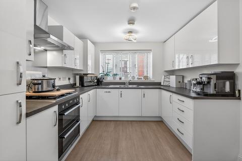 4 bedroom detached house for sale, Horseshoe Crescent, Wixams