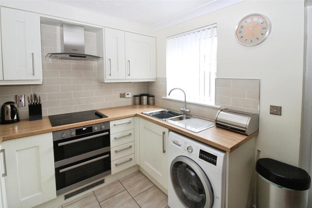 Fitted Dining Kitchen