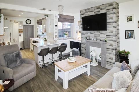 4 bedroom terraced house for sale, Central Road, Coalville LE67