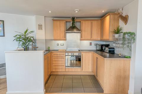 2 bedroom apartment to rent, Velocity West, 5 City Walk, Leeds, LS11 9BG