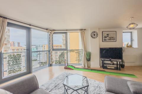 2 bedroom apartment to rent, Velocity West, 5 City Walk, Leeds, LS11 9BG