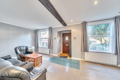 3 bedroom terraced house for sale, Mays Lane, Barnet, EN5