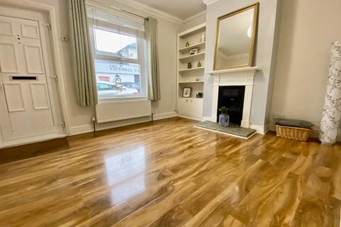 3 bedroom terraced house for sale, Clarence Road, East Cowes, Isle of Wight