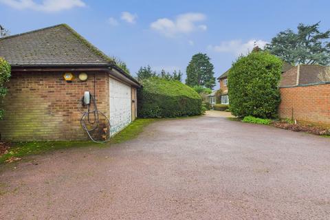 undefined, Grove Road, Beaconsfield, Buckinghamshire, HP9