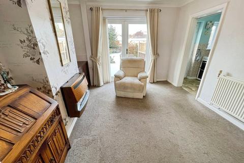 3 bedroom semi-detached house for sale, Tyndale Crescent, Birmingham, B43