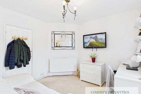 3 bedroom semi-detached house for sale, London Road, Welwyn, AL6