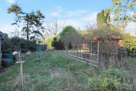 3 bedroom detached bungalow for sale, Sarisbury Green, Southampton