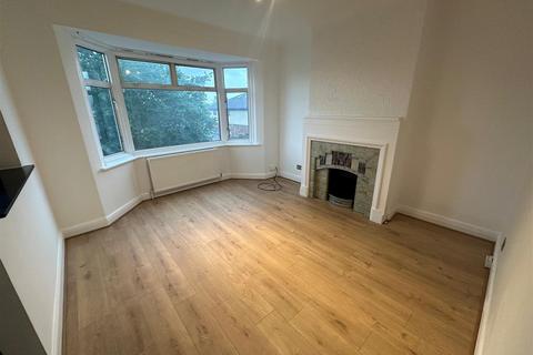 1 bedroom flat to rent, Burnt Oak Broadway, Edgware