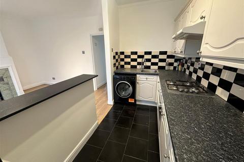 1 bedroom flat to rent, Burnt Oak Broadway, Edgware