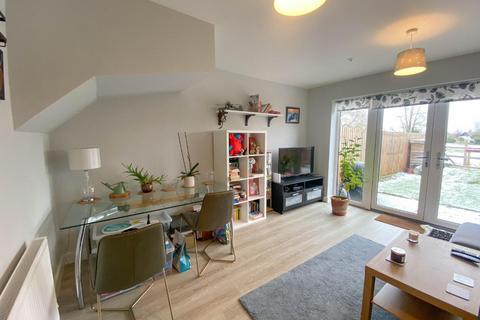 2 bedroom end of terrace house for sale, Meadow View, Great Shelford, Cambridge