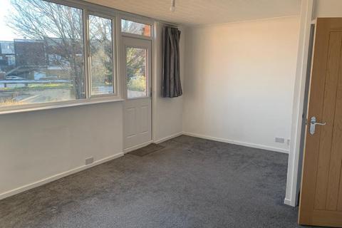 undefined, Kingsway, Blackwater GU17