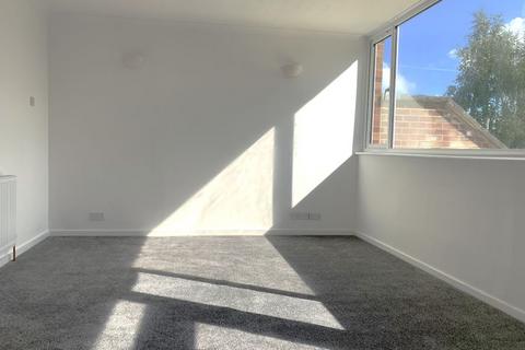 undefined, Kingsway, Blackwater GU17