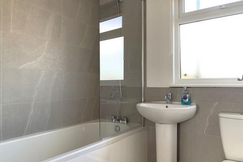 undefined, Kingsway, Blackwater GU17