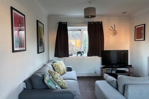 2 bedroom semi-detached house to rent, Jaunty Place, Basegreen, Sheffield, S12