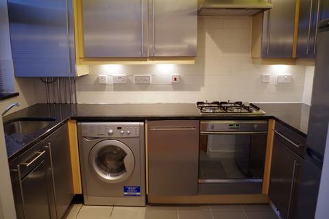 2 bedroom flat to rent, Hazelwood Road, Northampton NN1