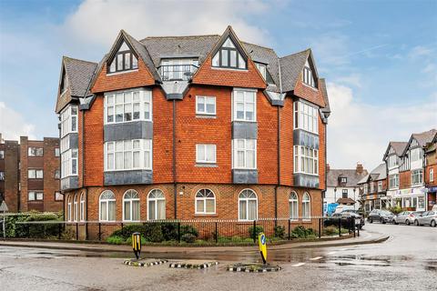 undefined, Station Road West, Oxted