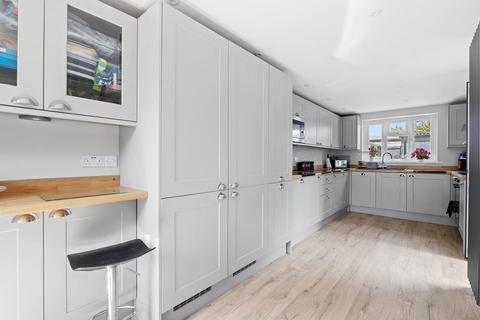 undefined, 39 Jacomb Road, Lower Broadheath, Worcester.  WR2 6QW