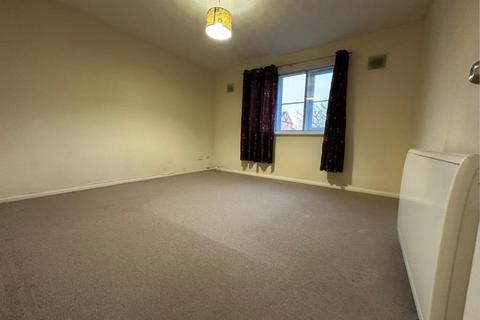 2 bedroom flat to rent, Slough,  Berkshire,  SL3