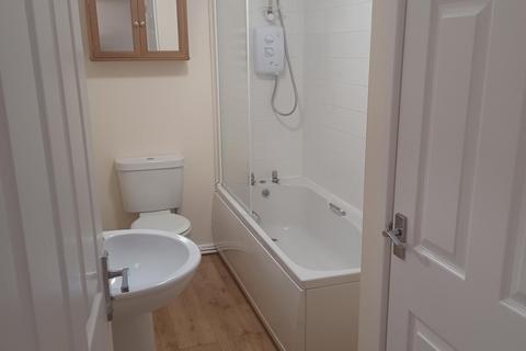undefined, Main Street, Frodsham, WA6