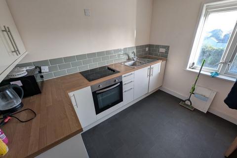 2 bedroom apartment to rent, Nelson Street, Ryde, Isle of Wight