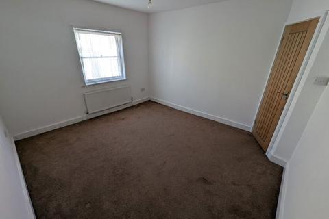 2 bedroom apartment to rent, Nelson Street, Ryde, Isle of Wight