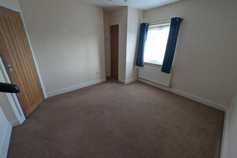 2 bedroom apartment to rent, Nelson Street, Ryde, Isle of Wight