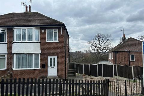 3 bedroom semi-detached house to rent, Gotts Park View, Armley, Leeds