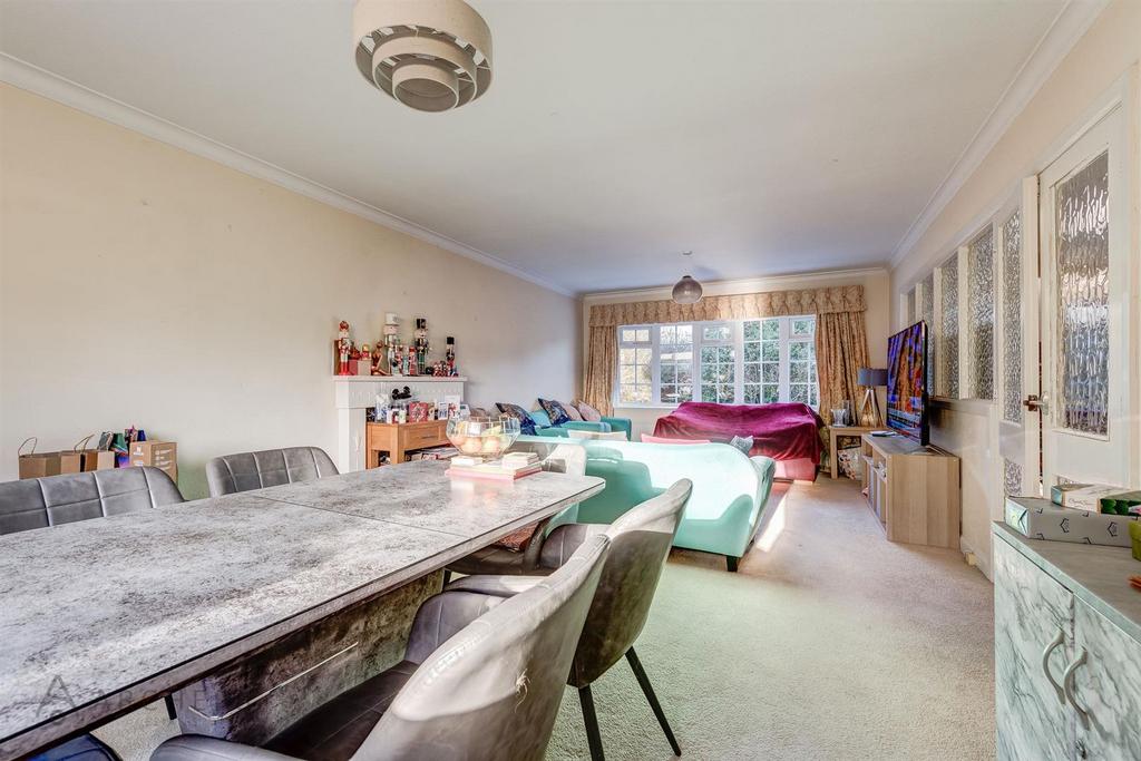 91 Redmires Road(Interior)-6.jpg