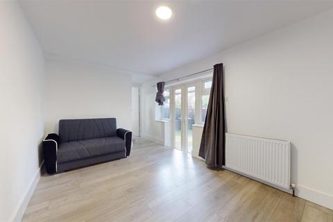 1 bedroom flat to rent, Lancaster Road, Dollis Hill NW10