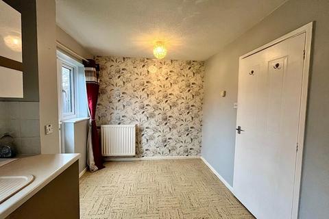 2 bedroom semi-detached house to rent, Thornton Road, Shrewsbury