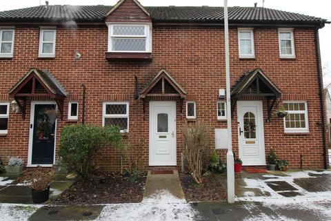 2 bedroom terraced house to rent, Berkeley Drive, CM12