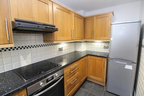 2 bedroom terraced house to rent, Berkeley Drive, CM12