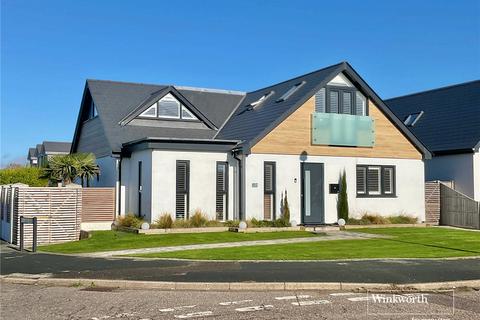 5 bedroom bungalow for sale, Sheldrake Road, Mudeford, Christchurch, BH23