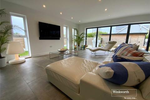 5 bedroom bungalow for sale, Sheldrake Road, Mudeford, Christchurch, BH23