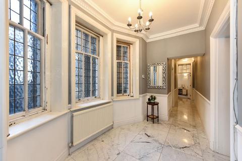 undefined, Weymouth Street, Marylebone, London W1W