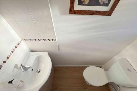 3 bedroom detached house for sale, Kershaw Drive, Luddendenfoot HX2