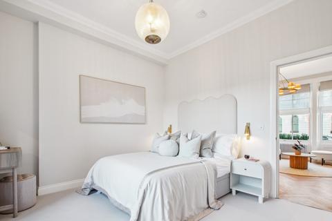 1 bedroom flat for sale, Kensington Park Road, W11