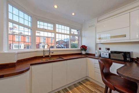 4 bedroom detached house for sale, Eggington Road, Stourbridge DY8