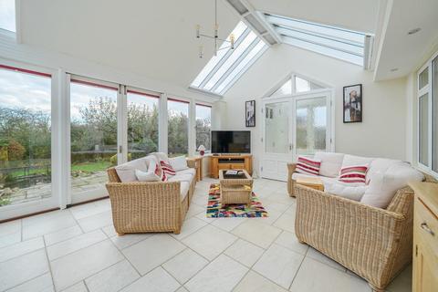 4 bedroom detached bungalow for sale, High Street, Tadlow SG8