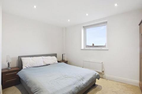 2 bedroom apartment to rent, Palgrave Gardens, London NW1